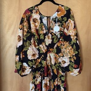 Floral maxi dress BRAND NEW